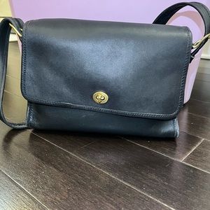 Vintage Coach Spectator